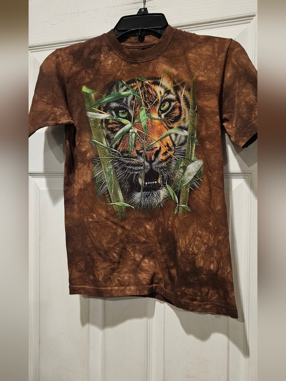 THE MOUNTAIN TSHIRT